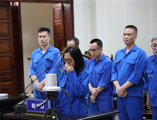 Thư ký của bà Nguyễn Thị Thanh Nhàn khóc kêu oan  - Ảnh 2.