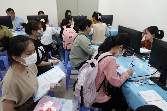 Nhiều trường ĐH vẫn xét tuyển bổ sung - Ảnh 1. Nhiều trường ĐH vẫn xét tuyển bổ sung - Ảnh 1.