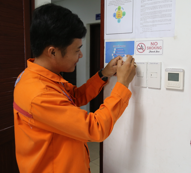 Tích cực thực hành tiết kiệm, chống lãng phí trong sản xuất kinh doanh - Ảnh 3. Tích cực thực hành tiết kiệm, chống lãng phí trong sản xuất kinh doanh - Ảnh 3.