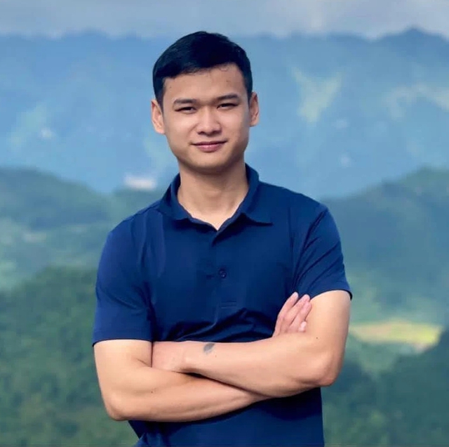 Nam sinh thủ khoa từng 2 lần trượt đại học - Ảnh 1. Nam sinh thủ khoa từng 2 lần trượt đại học - Ảnh 1.