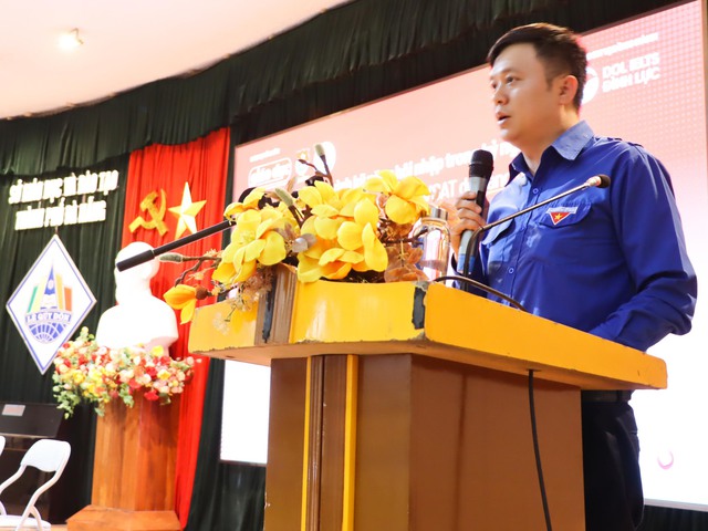 Học sinh cần làm gì để hội nhập kỷ nguyên số? - Ảnh 3. Học sinh cần làm gì để hội nhập kỷ nguyên số? - Ảnh 3.
