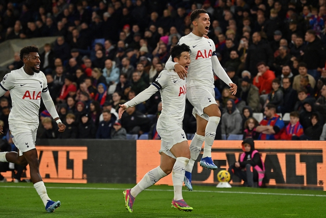 Son Heung-min tiếp tục tỏa sáng, khơi dậy 'giấc mơ' vô địch Ngoại hạng Anh của Tottenham - Ảnh 1.