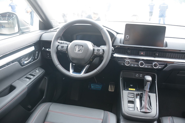 Khoang lái Honda CR-V thế hệ mới