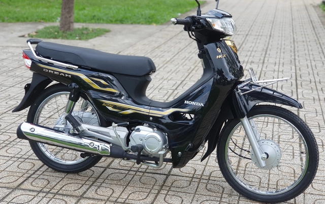 Honda Dream 125 về nước ta nằm trong bạn dạng cũ, đại lý 'hét giá' ngay sát 100 triệu đồng - Hình ảnh 1.