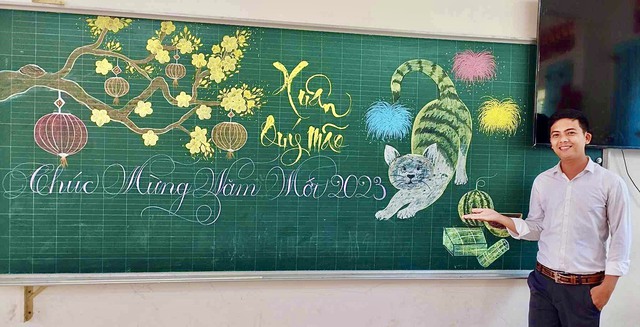 Thầy giáo tiểu học gây ấn tượng với tài năng vẽ tranh - Ảnh 1. Thầy giáo tiểu học gây ấn tượng với tài năng vẽ tranh - Ảnh 1.