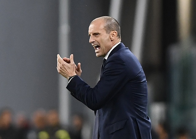 Bàn thắng cảm xúc phút bù giờ đưa Juventus vươn lên ngôi đầu Serie A - Ảnh 3.