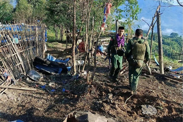 Bộ Ngoại giao lên phương án bảo hộ công dân tại bắc Myanmar - Ảnh 1.