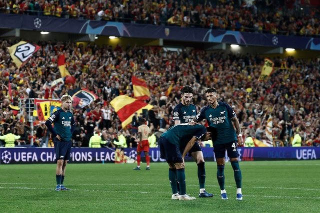 M.U đối mặt bị loại sớm tại Champions League sau cơn ác mộng Old Trafford - Ảnh 3. M.U đối mặt bị loại sớm tại Champions League sau cơn ác mộng Old Trafford - Ảnh 3.