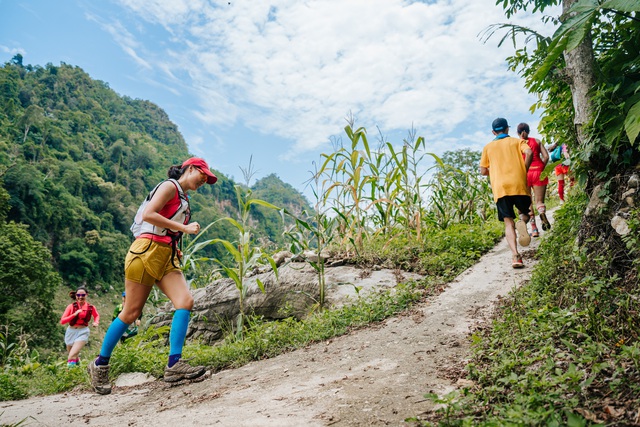 Saigontourist Group đồng tổ chức giải đua Ba Bể Adventure Race 2023 - Ảnh 3.