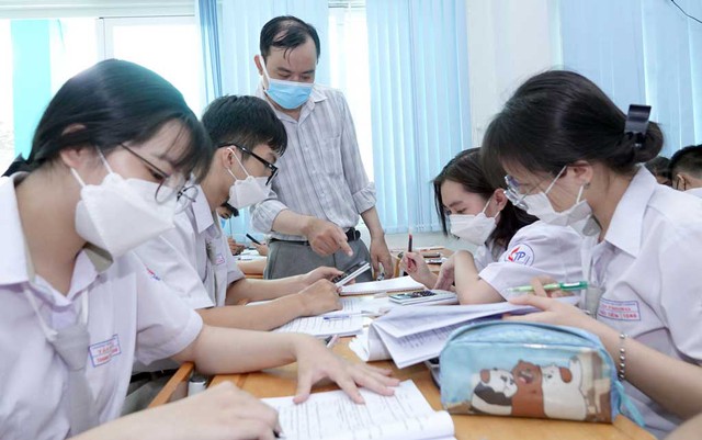 Học sinh trang bị kỹ năng cho đại học từ đầu bậc THPT - Ảnh 2.