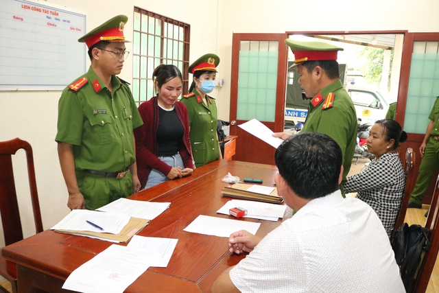 Bắt bị can lừa đảo mua hàng chục tấn cá lóc của người dân rồi ‘bặt tăm’ - Ảnh 1.