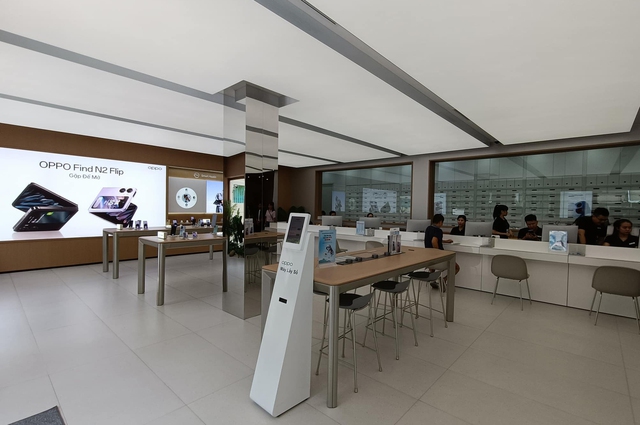 Oppo ra mắt trung tâm dịch vụ khách hàng cao cấp đầu tiên tại Việt Nam - Ảnh 1. Oppo ra mắt trung tâm dịch vụ khách hàng cao cấp đầu tiên tại Việt Nam - Ảnh 1.