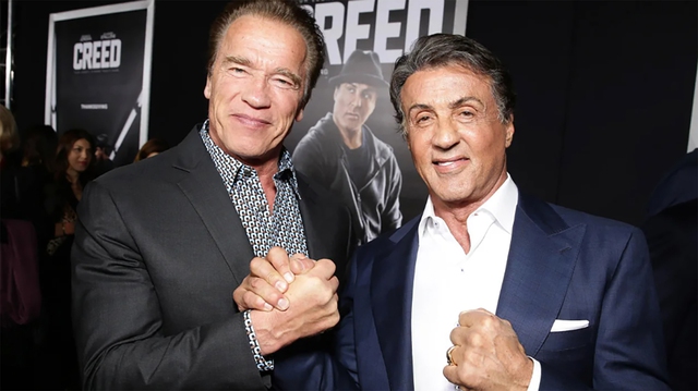 Arnold Schwarzenegger thừa nhận luôn cạnh tranh với Sylvester Stallone - Ảnh 1. Arnold Schwarzenegger thừa nhận luôn cạnh tranh với Sylvester Stallone - Ảnh 1.