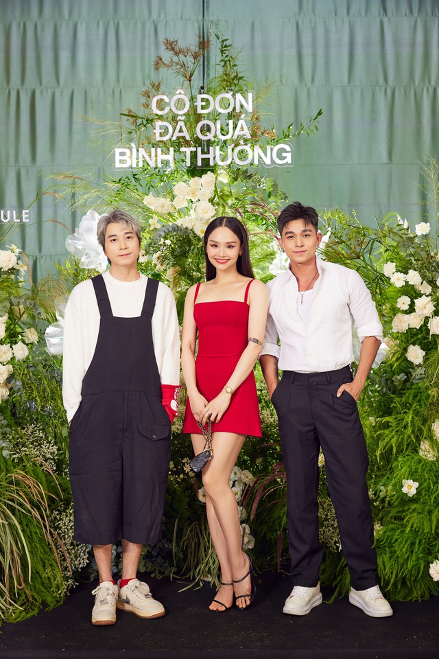 Miu Lê xinh tươi ra mắt MV 'Cô đơn đã quá bình thường' - Ảnh 6. Miu Lê xinh tươi ra mắt MV 'Cô đơn đã quá bình thường' - Ảnh 6.