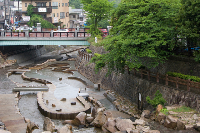Văn hóa tắm suối nước nóng onsen tại Nhật Bản - Ảnh 3.