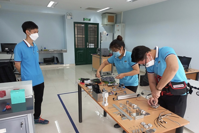 Chậm cấp bù học phí hàng tỉ đồng cho học sinh nghề - Ảnh 1. Chậm cấp bù học phí hàng tỉ đồng cho học sinh nghề - Ảnh 1.
