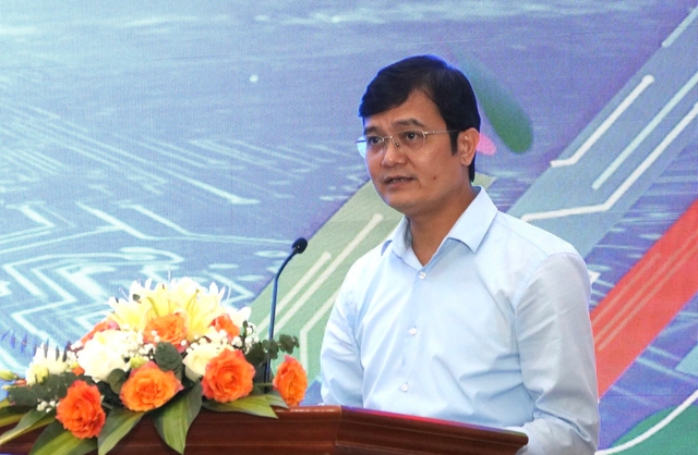 Anh Bùi Quang Huy: 'Cán bộ Đoàn phải dám dấn thân' - Ảnh 1. Anh Bùi Quang Huy: 'Cán bộ Đoàn phải dám dấn thân' - Ảnh 1.