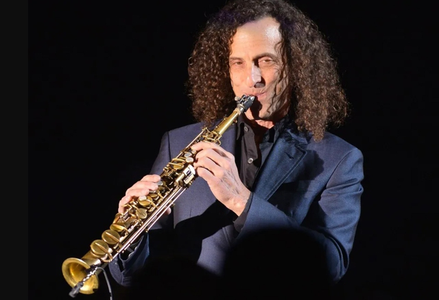 Kenny G tặng kèn cho dự án thiện nguyện tại Việt Nam   - Ảnh 1.