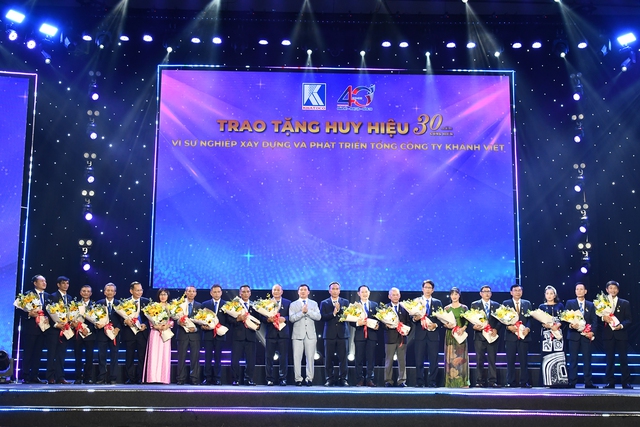 Khatoco tri ân người lao động nhân kỷ niệm 40 năm thành lập - Ảnh 4. Khatoco tri ân người lao động nhân kỷ niệm 40 năm thành lập - Ảnh 4.