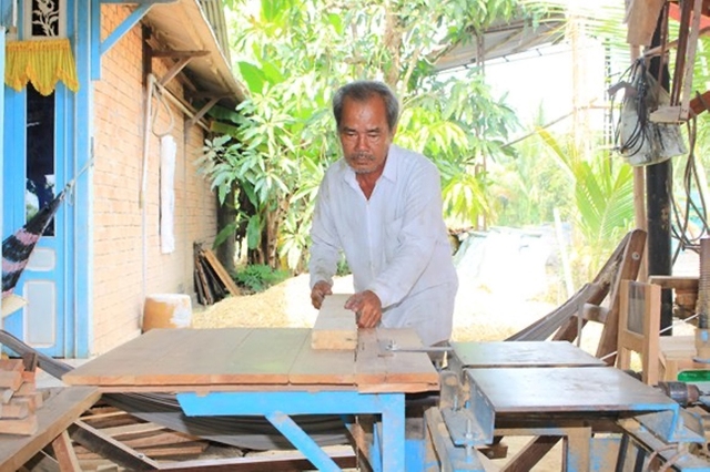 Chuyện tử tế: Lão nông ở Cần Thơ xây hơn 500 căn nhà cho người nghèo  - Ảnh 2.