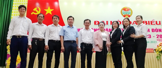Cán bộ, nhân viên công ty TNHH Napowin tham dự Đại hội cùng Hội Nông dân tỉnh Đồng Tháp Cán bộ, nhân viên công ty TNHH Napowin tham dự Đại hội cùng Hội Nông dân tỉnh Đồng Tháp