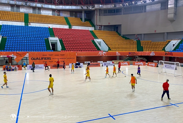 Đội tuyển futsal Việt Nam sẵn sàng cho trận ra quân vòng loại giải châu Á 2024 - Ảnh 3.