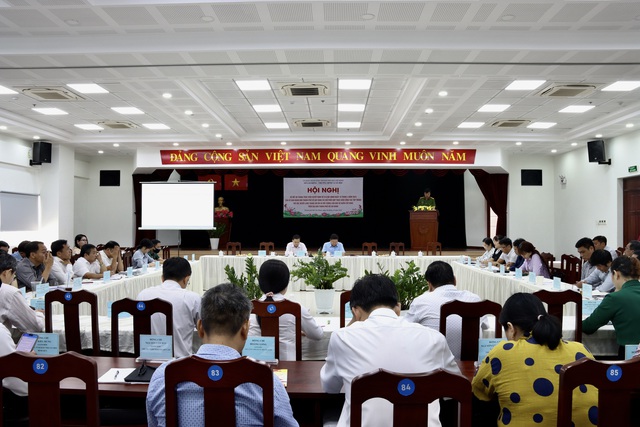 TP.HCM đã đưa 894 người lang thang xin ăn vào các cơ sở xã hội - Ảnh 3. TP.HCM đã đưa 894 người lang thang xin ăn vào các cơ sở xã hội - Ảnh 3.