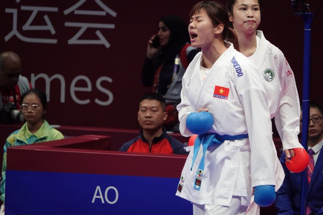 ASIAD 19: Nguyễn Thị Ngoan vào chung kết đấu võ sĩ Trung Quốc, karate sáng cửa HCV - Ảnh 1. ASIAD 19: Nguyễn Thị Ngoan vào chung kết đấu võ sĩ Trung Quốc, karate sáng cửa HCV - Ảnh 1.