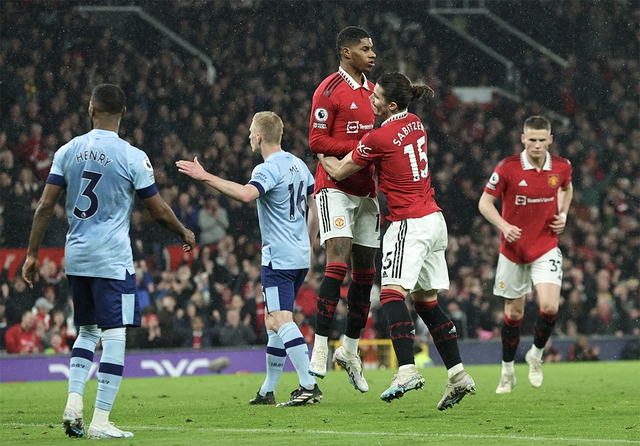 Old Trafford cần chiến thắng - Ảnh 1. Old Trafford cần chiến thắng - Ảnh 1.