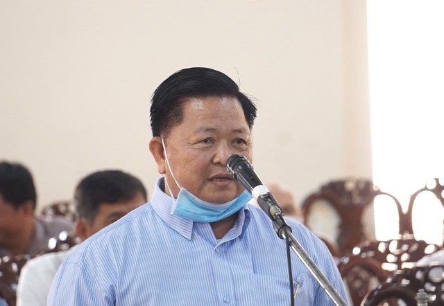 Cấp biển số đẹp: Cựu Trưởng phòng CSGT tỉnh An Giang cùng 4 cấp dưới hầu tòa - Ảnh 1.