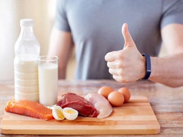 Cần ăn bao nhiêu protein sau buổi tập để tối ưu hóa tăng cơ ? - Ảnh 1.