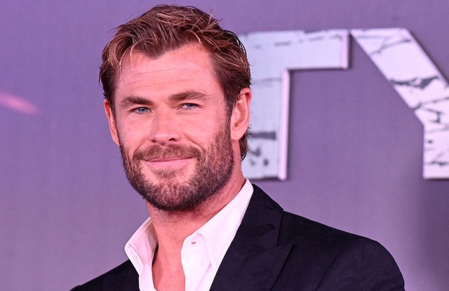 'Thần sấm' Chris Hemsworth thay đổi lối sống vì có nguy cơ mắc Alzheimer - Ảnh 1.