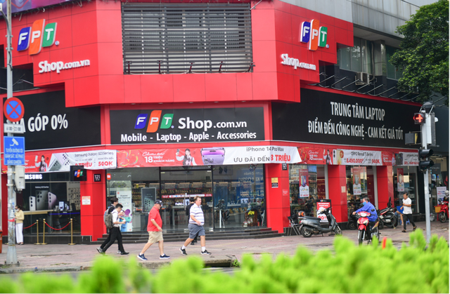 FPT Retail 10 năm liên tiếp khẳng định Thương hiệu mạnh Việt Nam' - Ảnh 1.