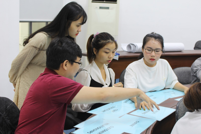 Sinh viên thực tập từ năm nhất đại học: Thiếu chuyên môn, sao dám trải nghiệm? - Ảnh 2. Sinh viên thực tập từ năm nhất đại học: Thiếu chuyên môn, sao dám trải nghiệm? - Ảnh 2.