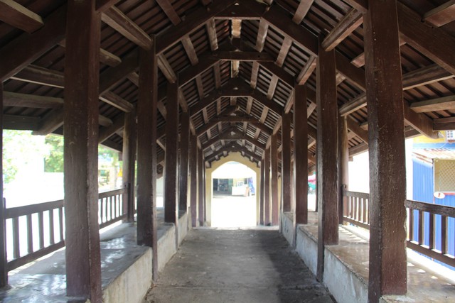  Ghé thăm cầu ngói Thượng Nông hơn 300 tuổi ở Nam Định - Ảnh 3.