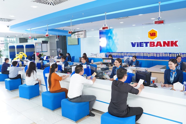 Vietbank: Từ nền tảng chữ tín đến 'Thương hiệu mạnh - phát triển bền vững' - Ảnh 2.