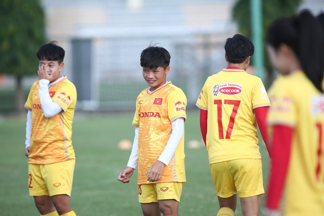 Sao trẻ U.20 mê Thanh Nhã, Huỳnh Như, muốn hòa nhập với đội tuyển nữ Việt Nam - Ảnh 1.