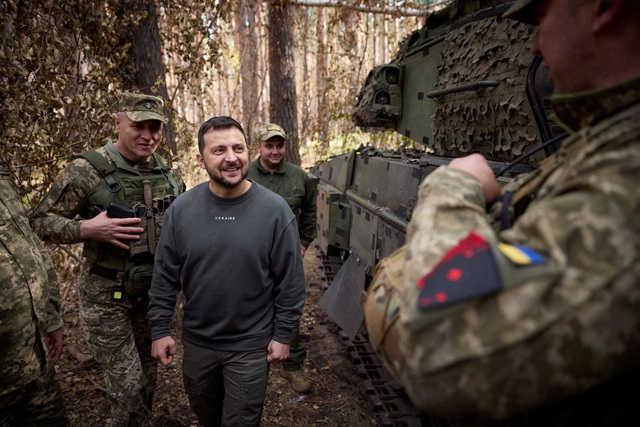 Tổng thống Zelensky khích lệ binh sĩ,ổngthốngZelenskykhíchlệbinhsĩNgangănUkrainetậpkíchxuyênbiêngiớ<strong>sex nhat</strong> Nga ngăn Ukraine tập kích xuyên biên giới - Ảnh 1.