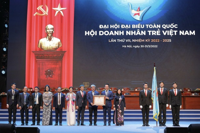 Chủ tịch Hội Doanh nhân trẻ Việt Nam: 'Những đóng góp không thể đo đếm được' - Ảnh 2.