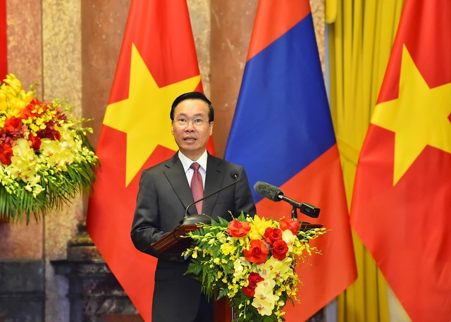 Việt Nam và Mông Cổ ký hiệp định miễn thị thực - Ảnh 2.