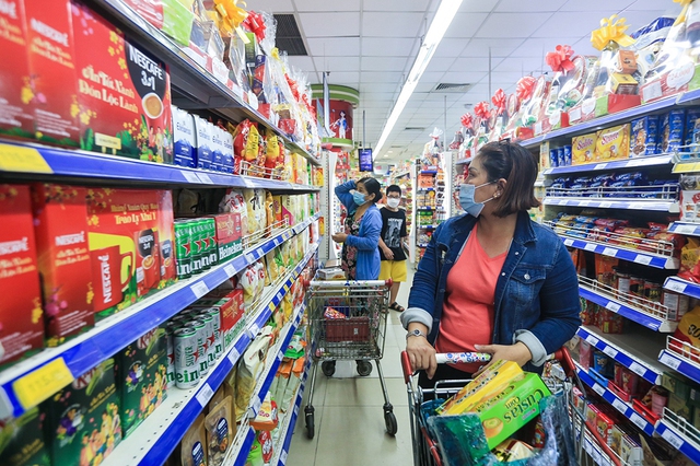 Điện tăng giá, ai bị tác động mạnh nhất ? - Ảnh 1. Điện tăng giá, ai bị tác động mạnh nhất ? - Ảnh 1.