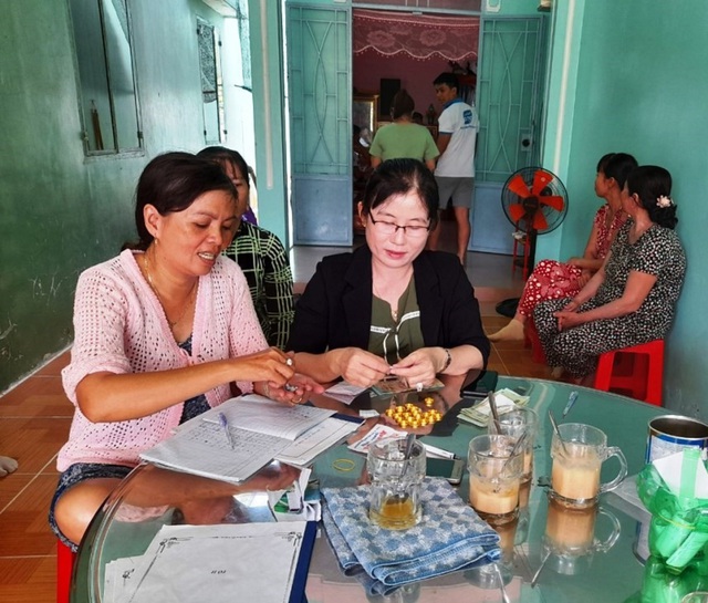 Độc đáo mô hình hùn vàng giúp nhau làm kinh tế của phụ nữ miền Tây - Ảnh 1. Độc đáo mô hình hùn vàng giúp nhau làm kinh tế của phụ nữ miền Tây - Ảnh 1.