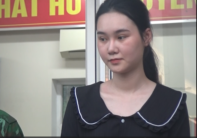 Người đẹp bị bắt vì vượt biên trái phép, 'lòi' án truy nã mua bán ma túy - Ảnh 1. Người đẹp bị bắt vì vượt biên trái phép, 'lòi' án truy nã mua bán ma túy - Ảnh 1.