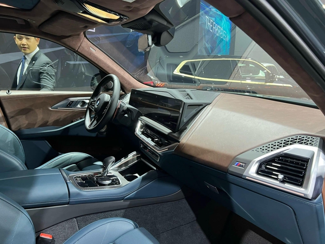 BMW XM về Việt Nam, 'đe dọa' Lamborghini Urus với giá 10,999 tỉ đồng - Ảnh 3.