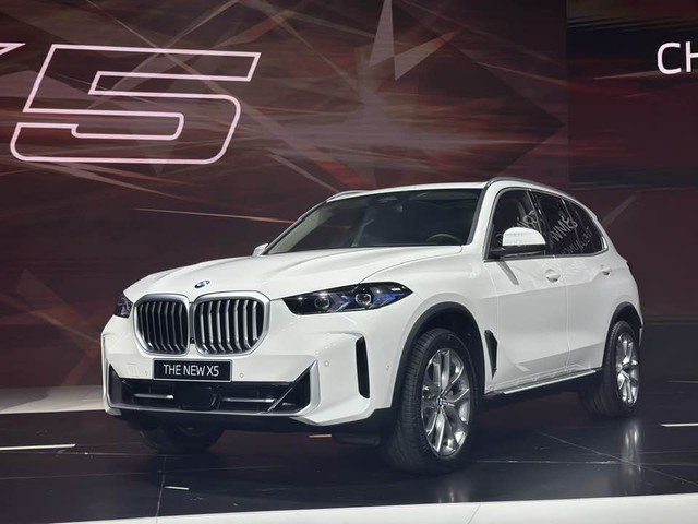BMW X5 LCI 2024 về Việt Nam, giá bán từ 3,909 tỉ đồng - Ảnh 1.