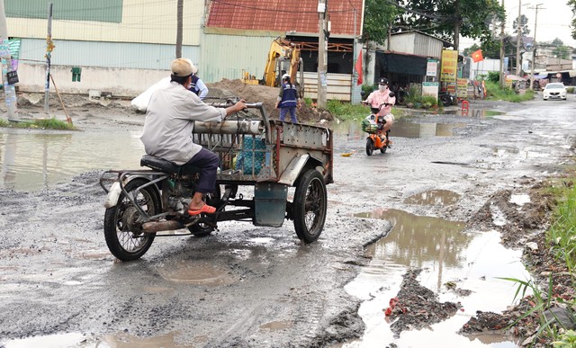 TP.HCM ủy quyền chủ tịch quận quyết định dự án dưới 120 tỉ đồng - Ảnh 1.