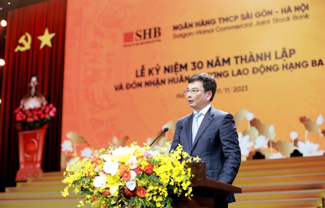 Phó Thống đốc Ngân hàng Nhà nước VN Phạm Thanh Hà đánh giá cao các thành tựu cũng như những đóng góp của SHB Phó Thống đốc Ngân hàng Nhà nước VN Phạm Thanh Hà đánh giá cao các thành tựu cũng như những đóng góp của SHB