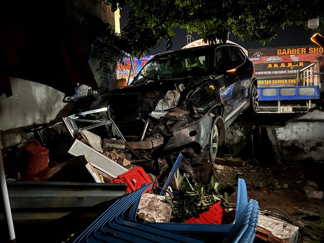 Tạm giữ tài xế ô tô say gây tai nạn chết người ở TP.HCM - Ảnh 2.
