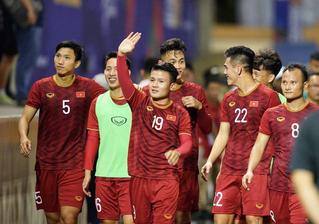Hoàng Đức, Tiến Linh sắp trở lại sân đấu đầy kỷ niệm với bóng đá Việt Nam - Ảnh 1.