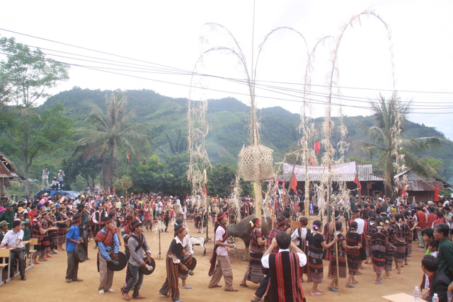 Lễ hội Ariêu Ping của người Pa Kô ở Quảng Trị thành di sản Quốc gia - Ảnh 1.